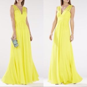 NWOT BCBG MAX AZRIA Sleeveless Shirred Gown